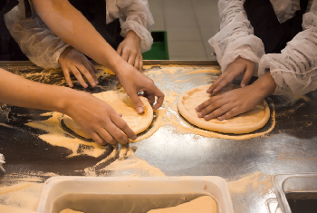 Pizza Making Food Tour In Rome